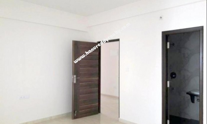 3 BHK Flat for Sale in Old Airport Road